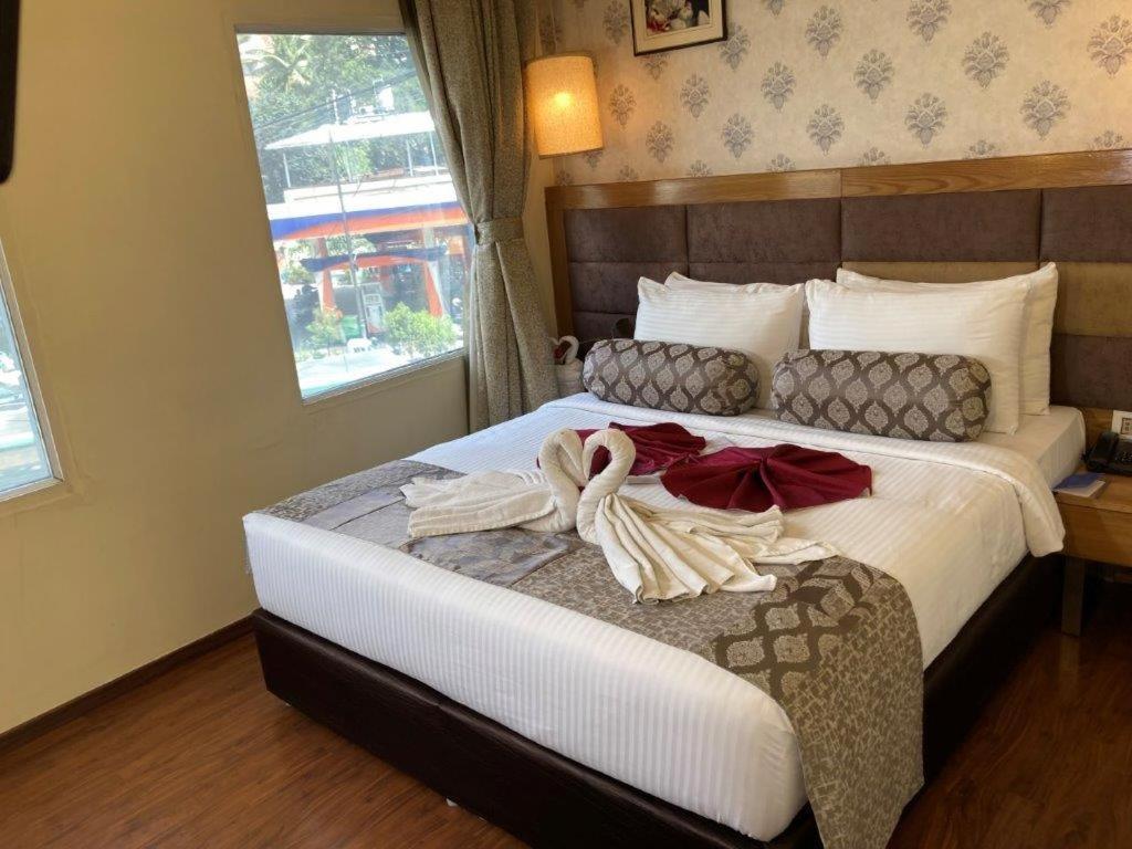 Hotel Ramanashree Richmond Bangalore Exteriör bild
